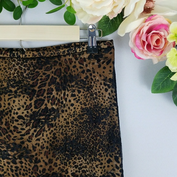 Express Dresses & Skirts - Express leopard & lace stretch pencil skirt Small